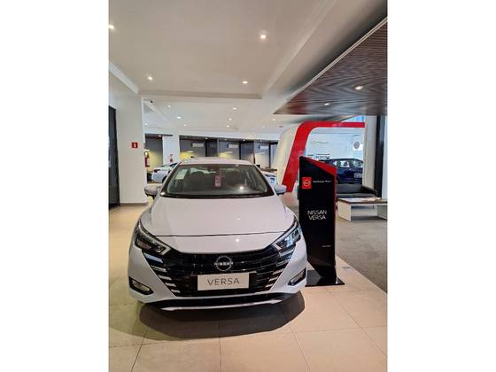 NISSAN VERSA 1.6 16V FLEX EXCLUSIVE XTRONIC
